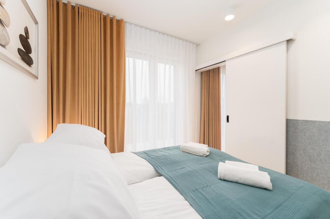 Apartament Submarine Surfingbird Dzwirzyno Luaran gambar